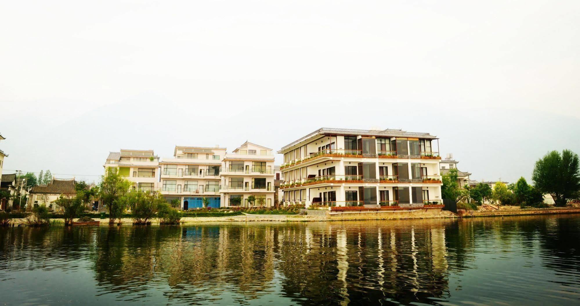 Magpies Habitat Erhai Resort Hotel Dengchuan Екстериор снимка