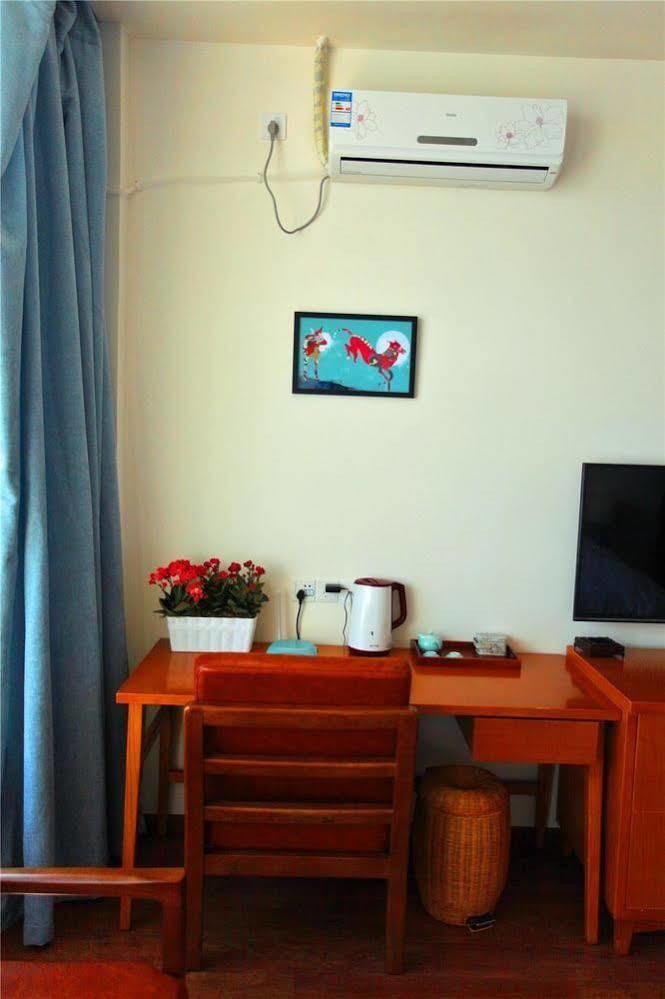 Magpies Habitat Erhai Resort Hotel Dengchuan Екстериор снимка